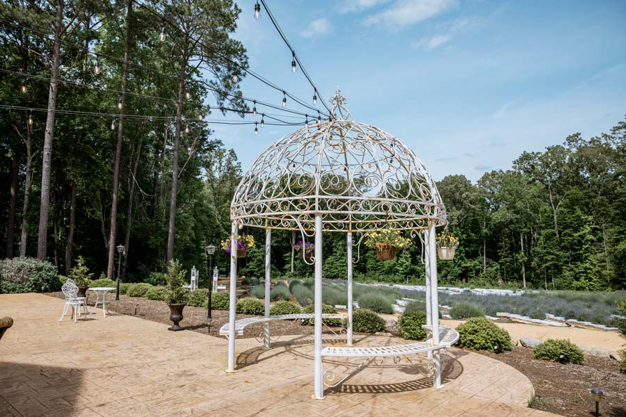 lavender oaks farm in chapel hill north carolina.